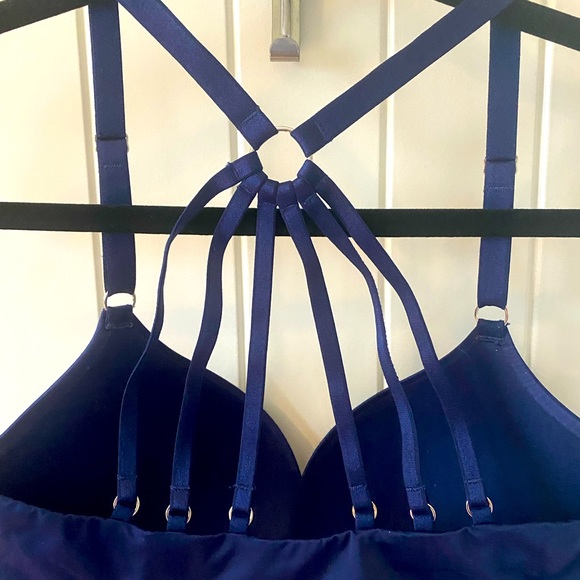 VICTORIAS SECRET VERY SEXY PUSH-UP BRA - Picture 2 of 3